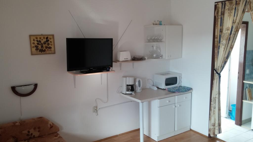 Apartments Marija Bajto Nečujam Habitación foto