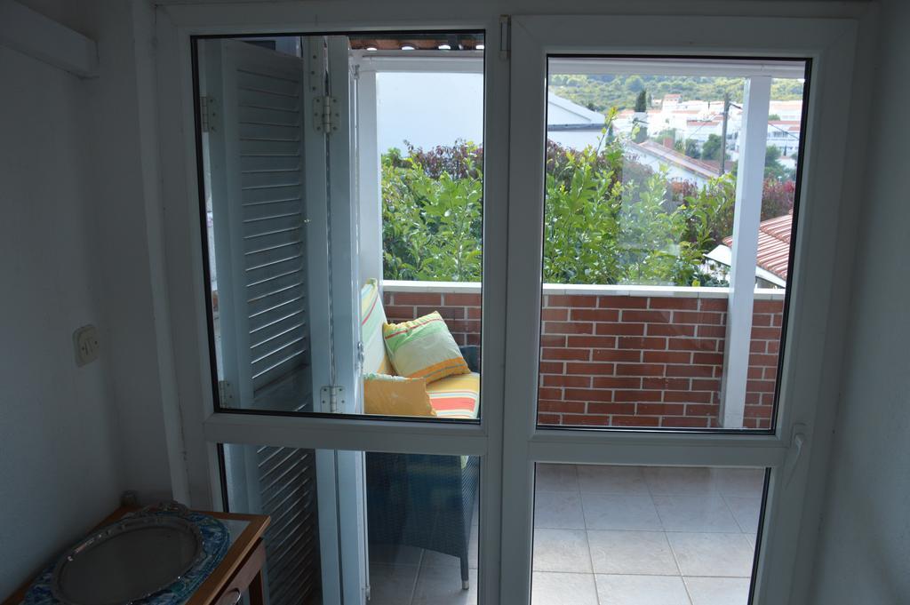 Apartments Marija Bajto Nečujam Exterior foto